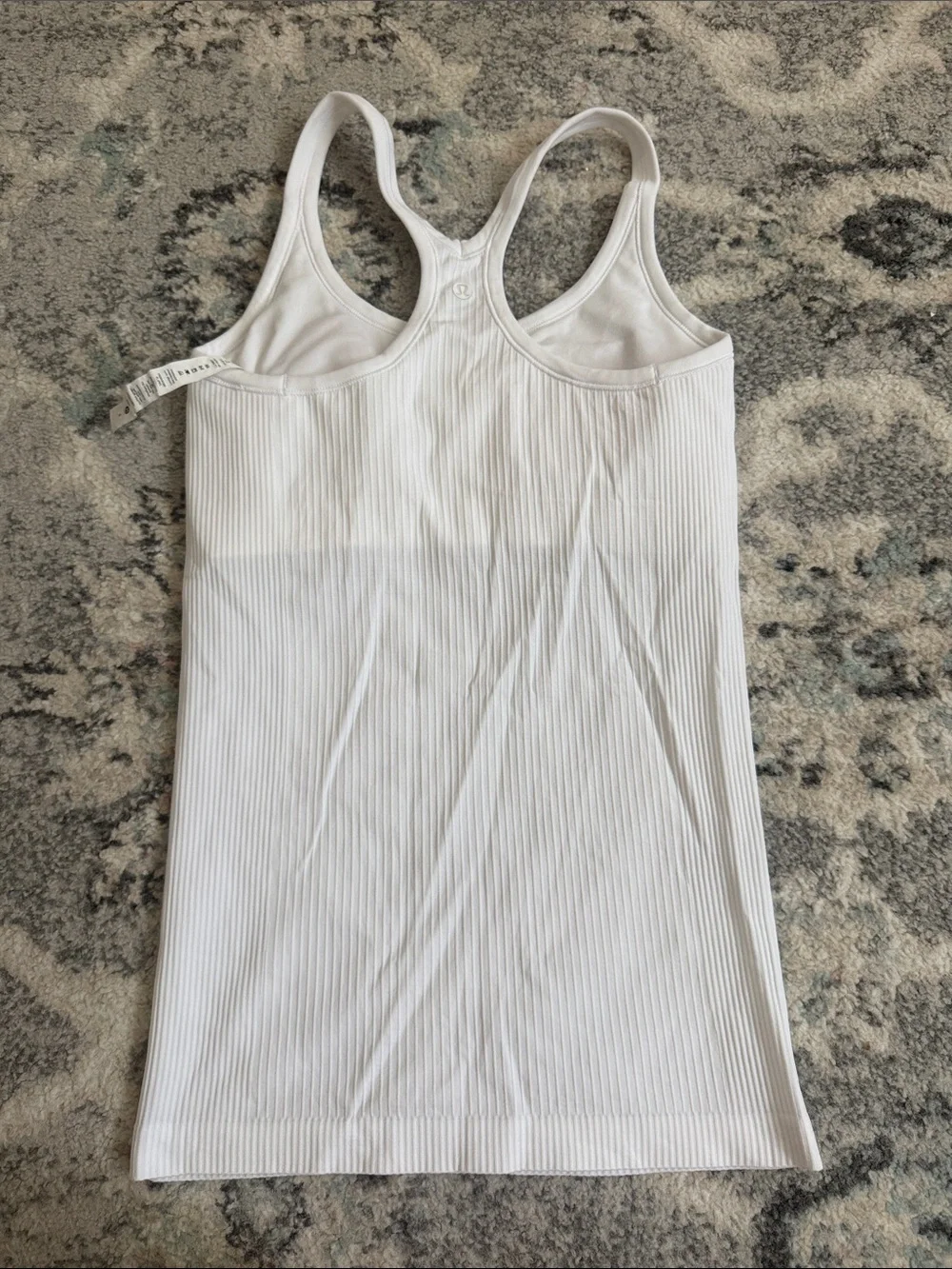 lululemon athletica excellent size